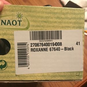 Bait black women’s loafers